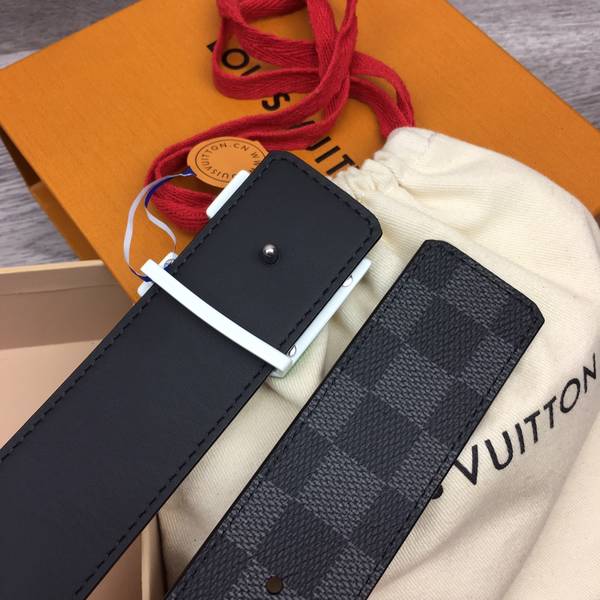 Louis Vuitton 40MM Belt LVB00355